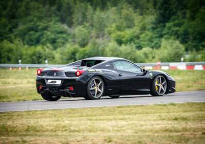 Ferrari 458 selber fahren (10 Runden)