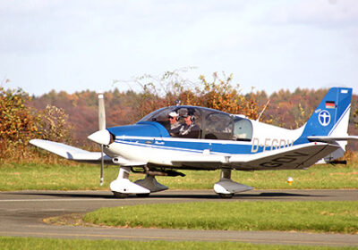 Flugzeug Rundflug für 3 (60 Min.)